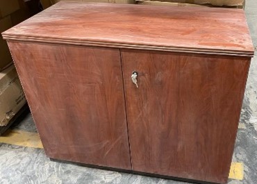 Low Cabinet 90 cm with 2 Doors – Cherry
